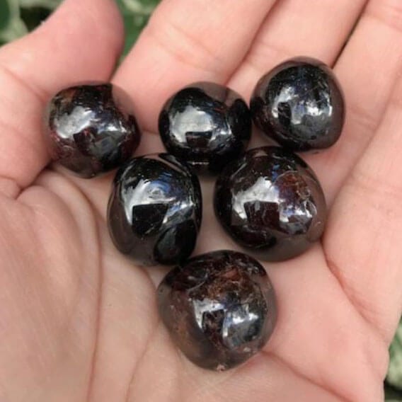 garnet metaphysical properties