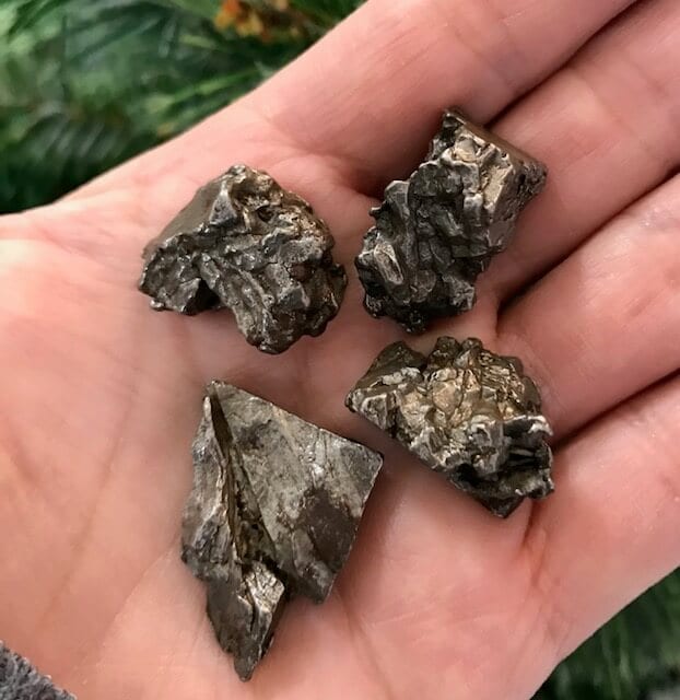 Meteorite 14-16 grams