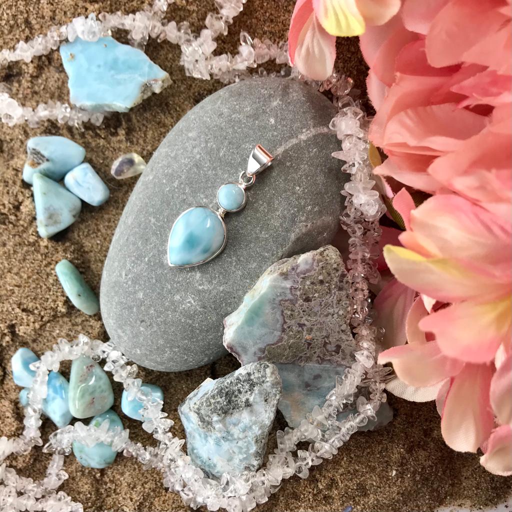 larimar tuesday blog