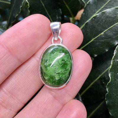 Chrome Diopside Pendant 6.23g