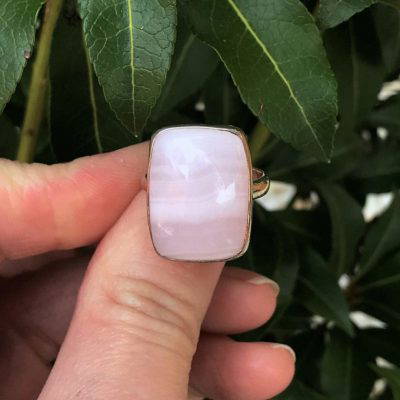 Mango Calcite Ring 5.4g UK ring size N