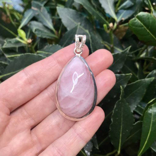 rose-quartz-8404