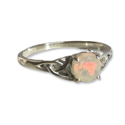 Opal Round Ring 2.3g - UK ring size S