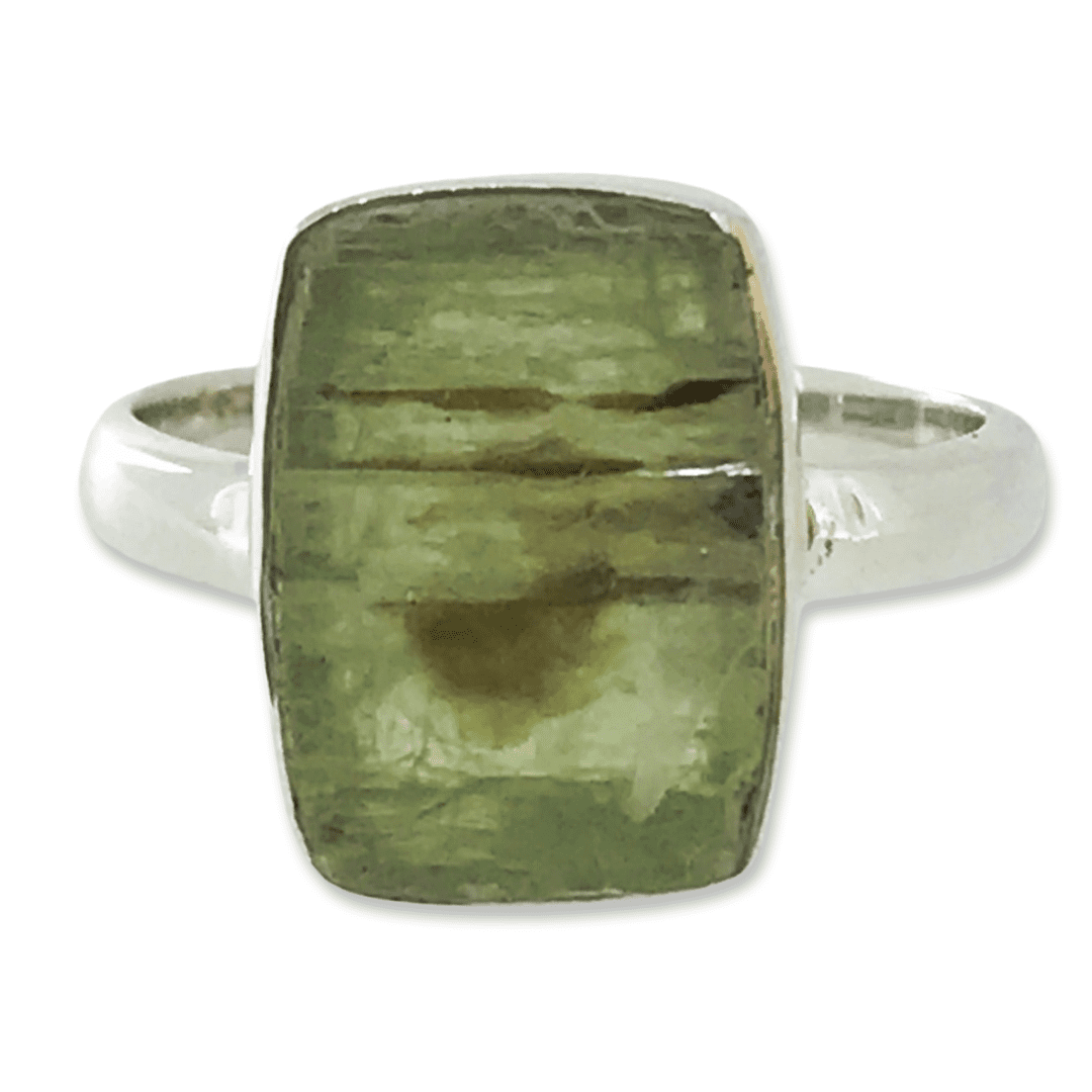 Green Kyanite Ring 3.2g - Happy Glastonbury | Crystals & Gems