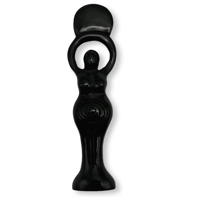 Hand Carved Spiral Goddess 8.7g