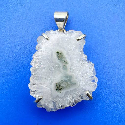 Solar Quartz Claw Set Pendant 15.2g