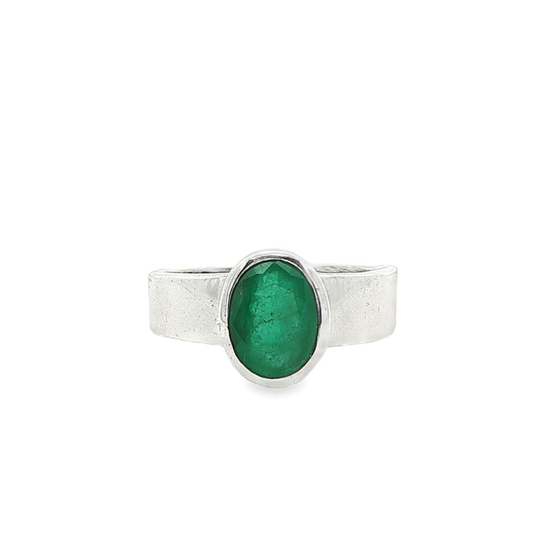 Emerald Oval Ring Size O