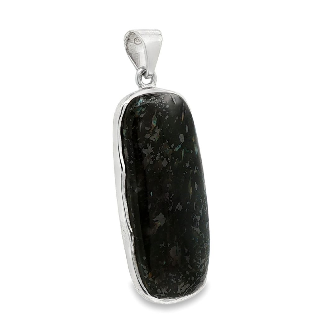Nuummite Pendant 15.8g - Image 3