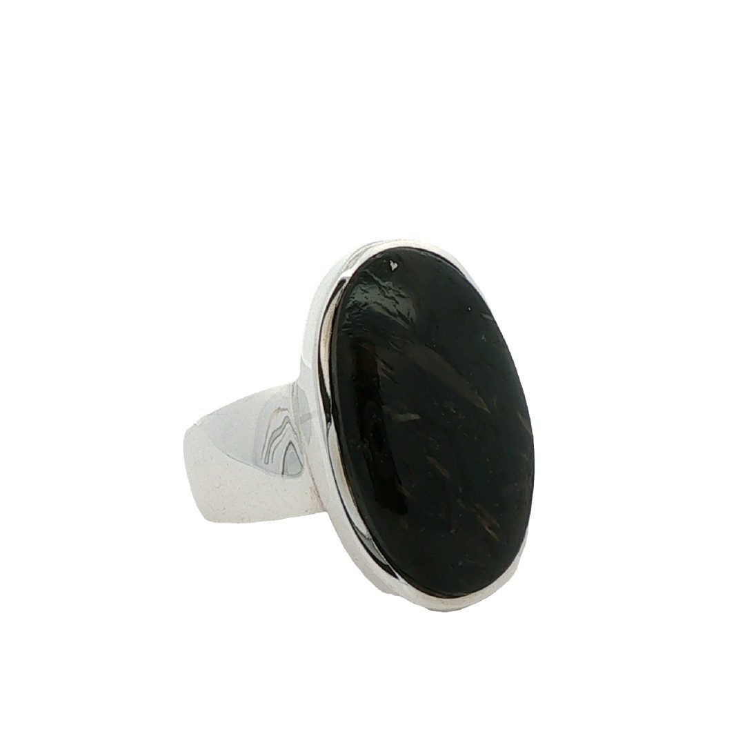 Nuummite Oval Ring Size Q - Image 2