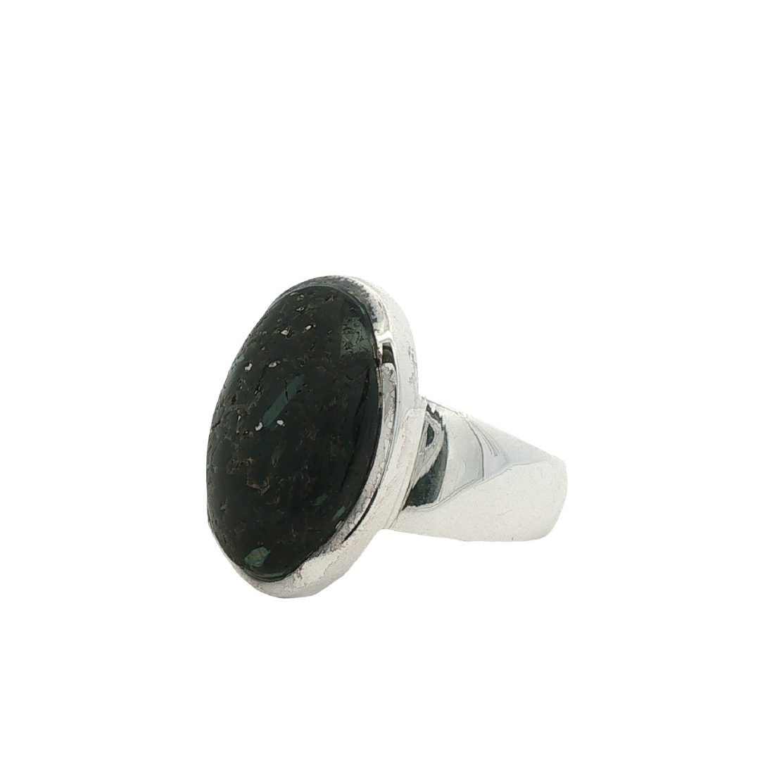 Nuummite Oval Ring Size O - Image 3