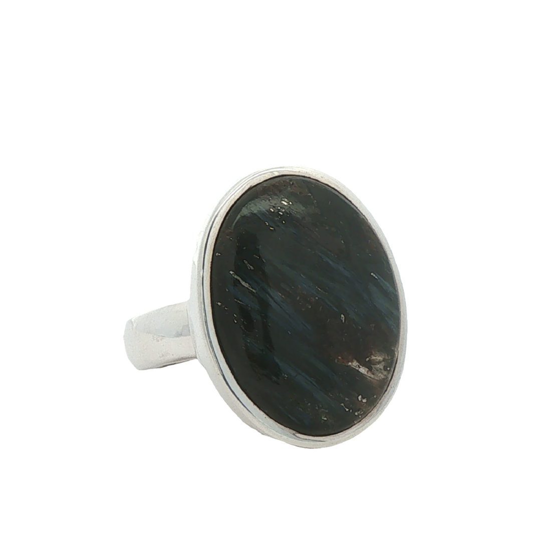 Nuummite Oval Ring Size M - Image 2