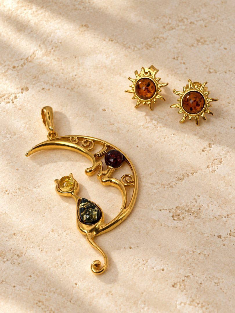 Amber Gold Plated Silver Cat On The Moon Pendant 3.8g - Image 5