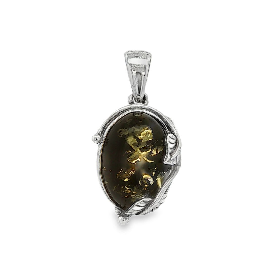 Green Amber Leaf Detail Pendant 3.7g